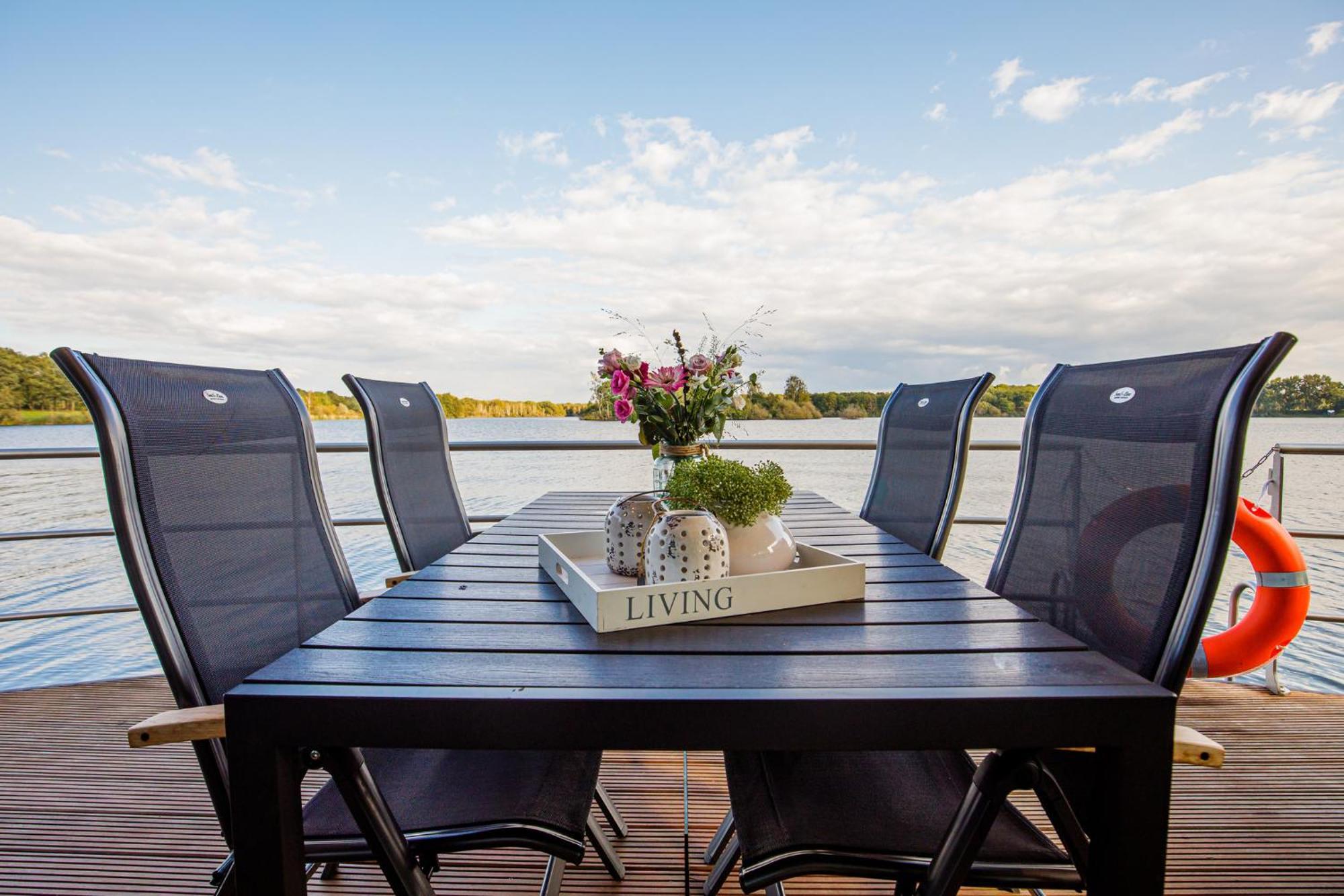 Vakantie & Resort Leukermeer Well  Eksteriør billede